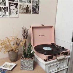 Meet your Posher, Stella